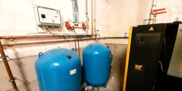 Spark suppression system for the textile industry