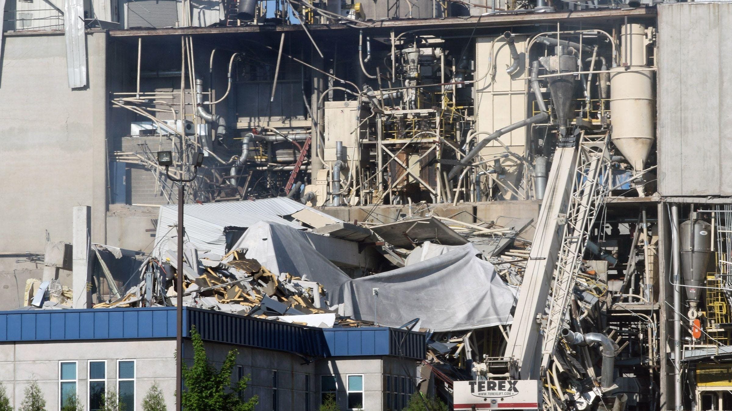 A dust explosion at the mill completely destroyed the plant